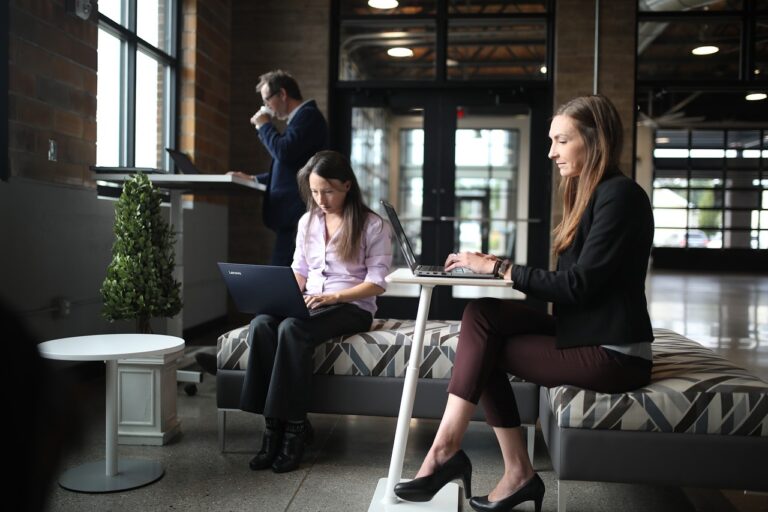 Coworking vs. Uffici tradizionali